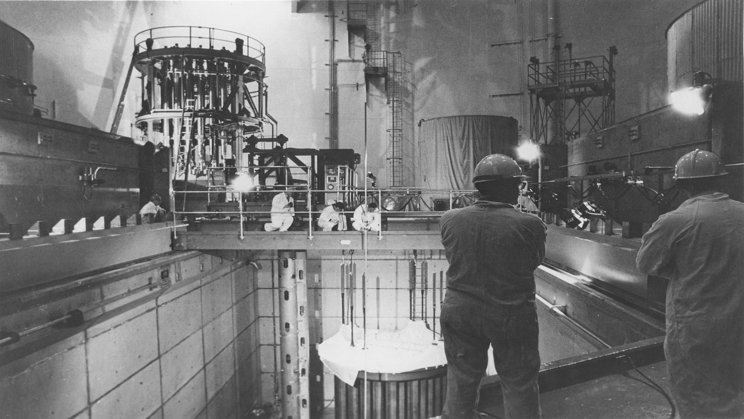 First Fuel Loading at the Palisades Plant Unit 1.