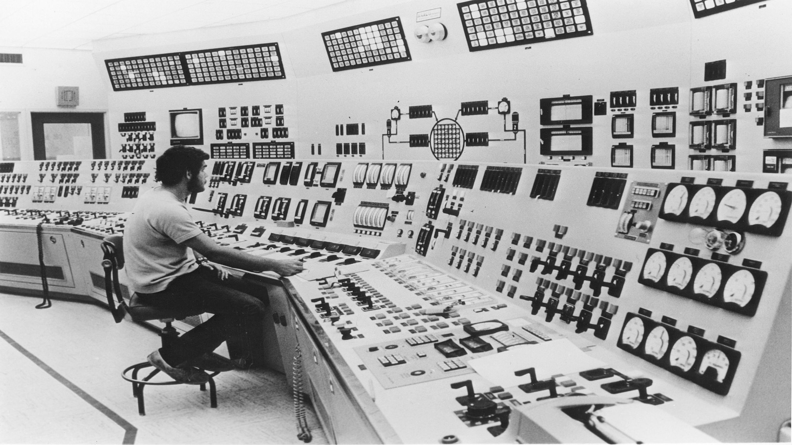 Michigan's Palisades Plant Unit 1 Control Room